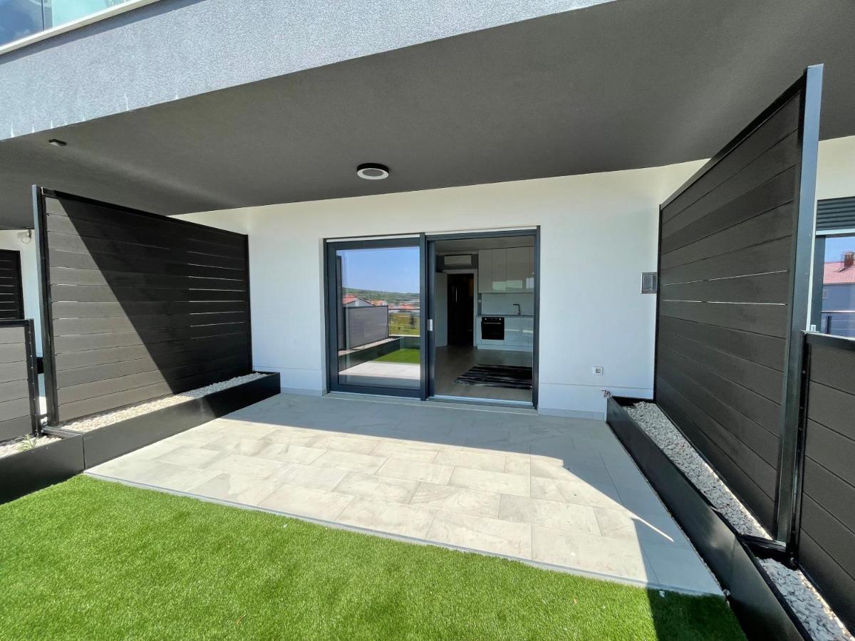Lux Nanea Apartment Krk Town Exterior foto